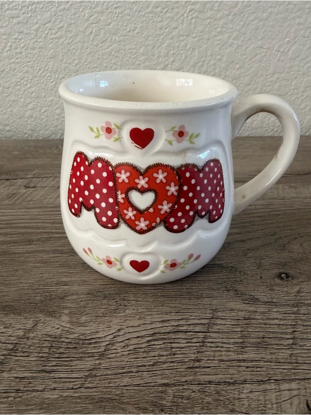 Vintage 1980s Mom Mug Patchwork Letters‎ Hearts Ceramic Coffee Tea Japan Enesco